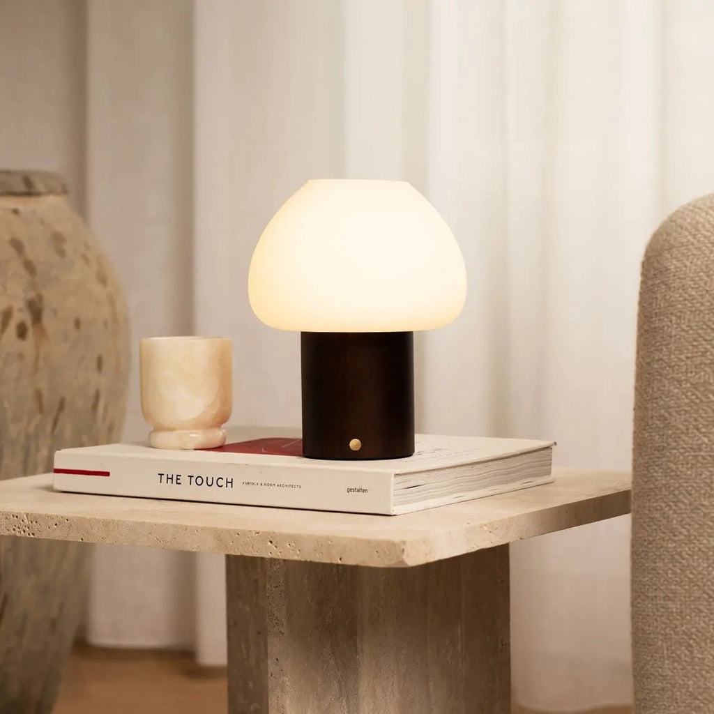 Fynn Donkerbruine Houten Oplaadbare Tafellamp