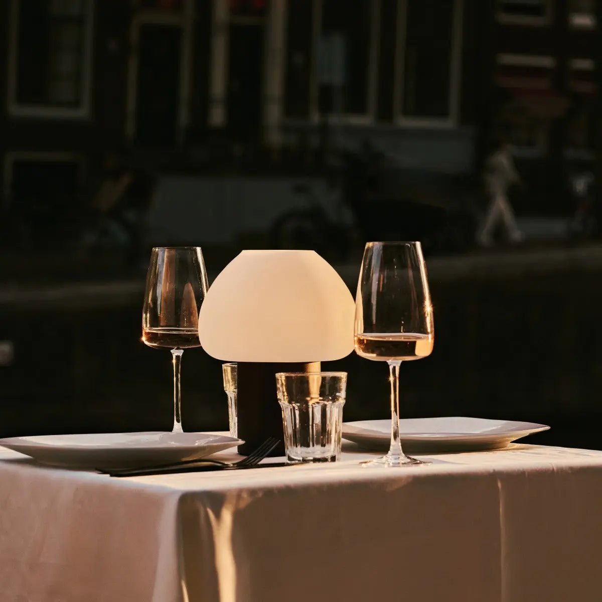 Fynn Donkerbruine Houten Oplaadbare Tafellamp